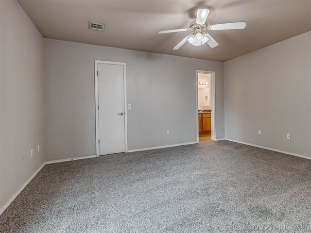 11388 N 120th East Avenue, Owasso, OK 74055