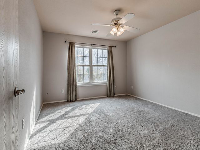 11388 N 120th East Avenue, Owasso, OK 74055