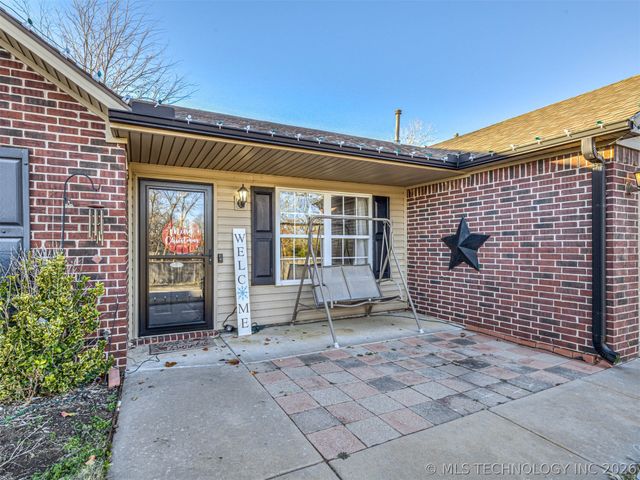 11388 N 120th East Avenue, Owasso, OK 74055