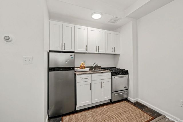 2241 Palmer Avenue 1D, New Rochelle, NY 10801