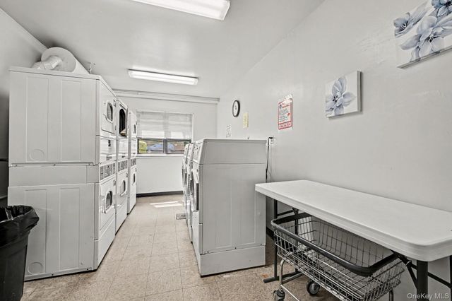 2241 Palmer Avenue 1D, New Rochelle, NY 10801