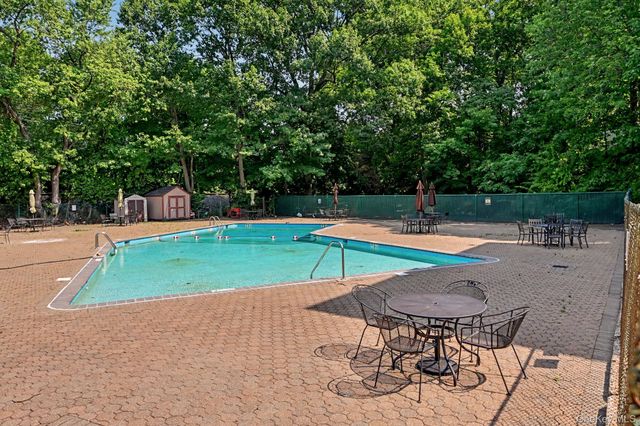 2241 Palmer Avenue 1D, New Rochelle, NY 10801