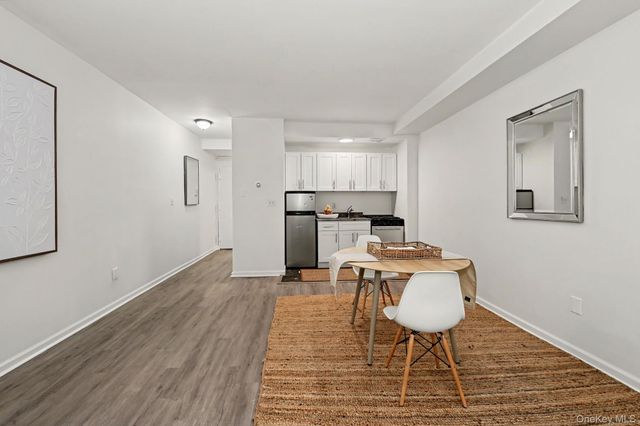 2241 Palmer Avenue 1D, New Rochelle, NY 10801