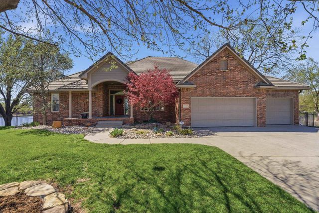5135 N Harborside Ct, Wichita, KS 67204