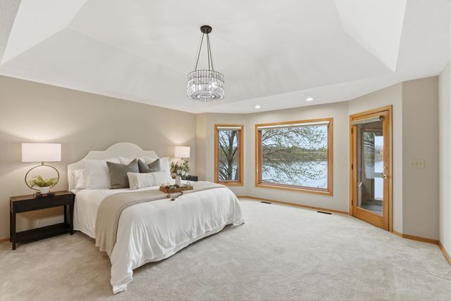 5135 N Harborside Ct, Wichita, KS 67204