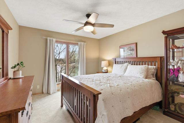 5135 N Harborside Ct, Wichita, KS 67204