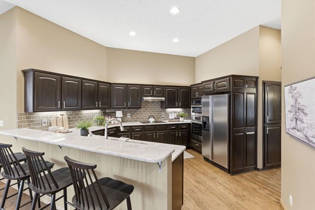 5135 N Harborside Ct, Wichita, KS 67204