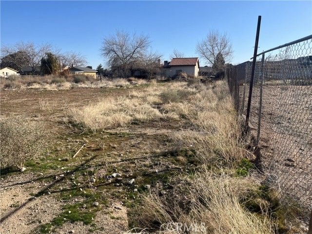 40251 Fieldspring Street, Lake Los Angeles, CA 93591