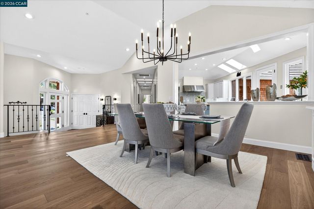 10 Diablo Oaks Way, Lafayette, CA 94549