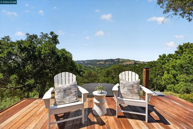 10 Diablo Oaks Way, Lafayette, CA 94549