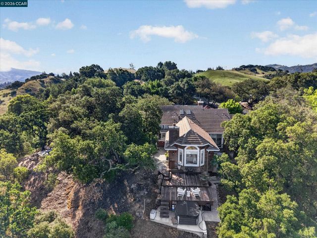10 Diablo Oaks Way, Lafayette, CA 94549