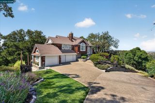 10 Diablo Oaks Way, Lafayette, CA 94549