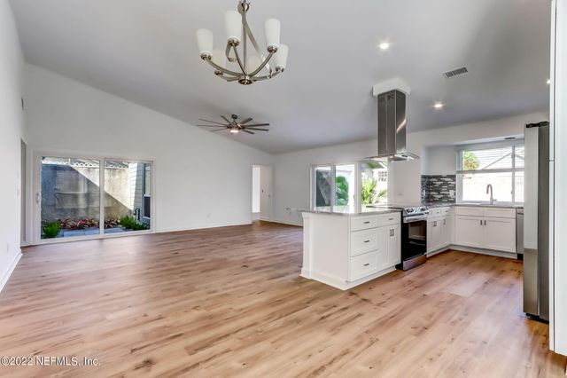 2775 LE MANS Court, Ponte Vedra Beach, FL 32082
