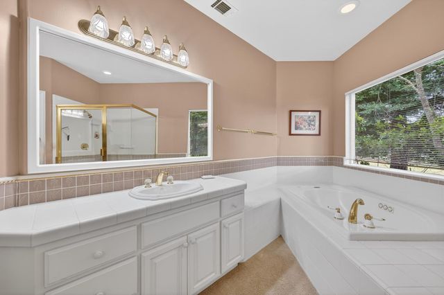 3213 Dogleg Ct, Cameron Park, CA 95682