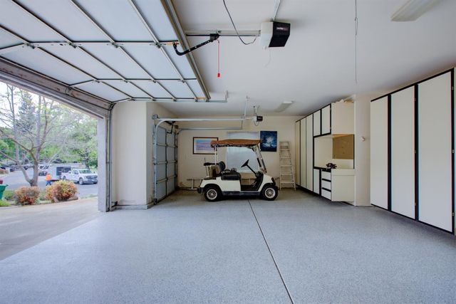 3213 Dogleg Ct, Cameron Park, CA 95682