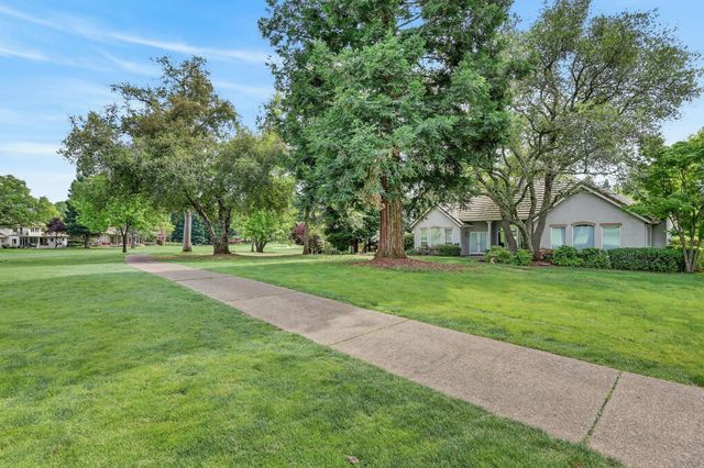 3213 Dogleg Ct, Cameron Park, CA 95682