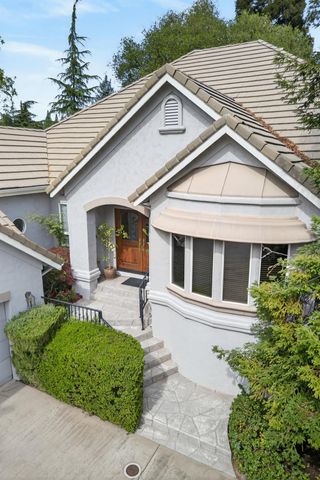 3213 Dogleg Ct, Cameron Park, CA 95682