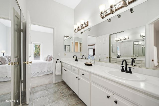 1133 9th Street 301, Santa Monica, CA 90403