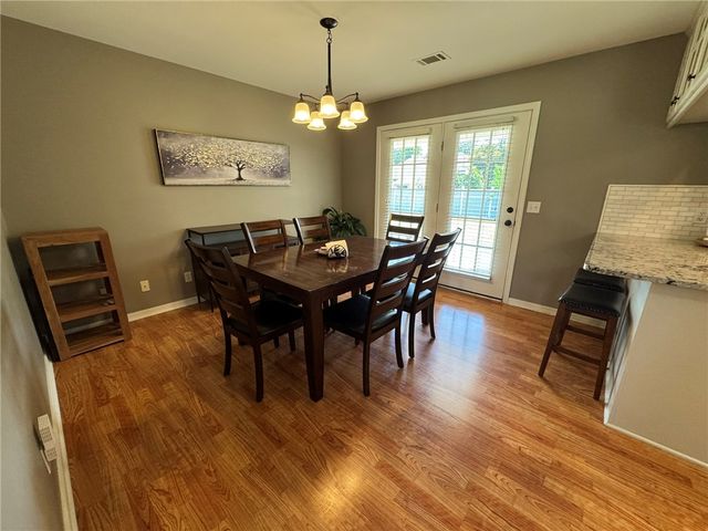 707 S Waco Avenue, Russellville, AR 72801