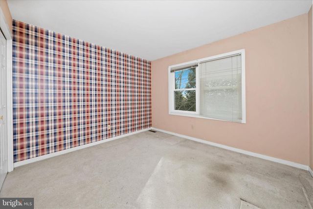 1 EDINBURGH CT, Newark, DE 19711