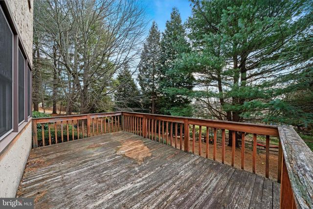 1 EDINBURGH CT, Newark, DE 19711