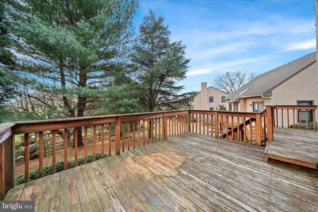 1 EDINBURGH CT, Newark, DE 19711