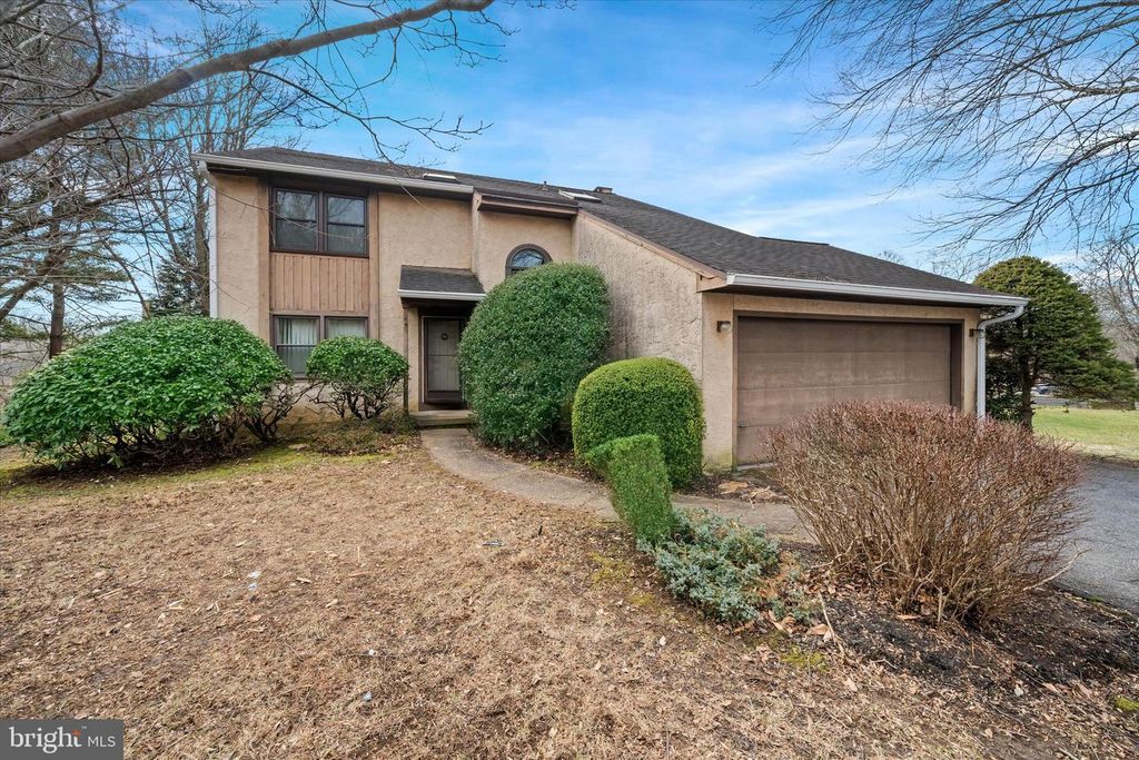 1 EDINBURGH CT, Newark, DE 19711