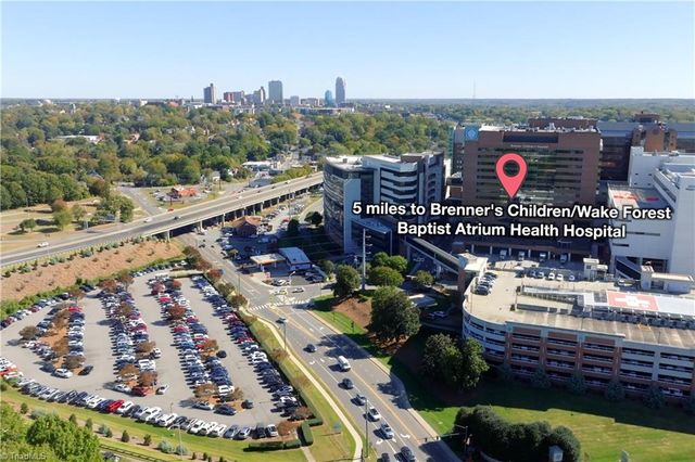 1039 Huntingdon Road, Winston-salem, NC 27104