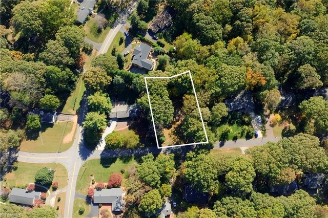 1039 Huntingdon Road, Winston-salem, NC 27104