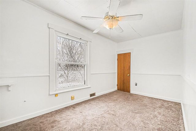 17 S 10th Street, Niles, MI 49120