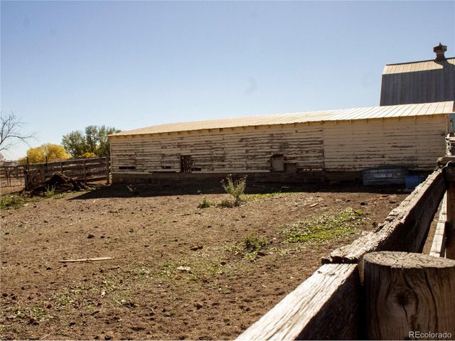 162 Farm Museum Ln, Loveland, CO 80537
