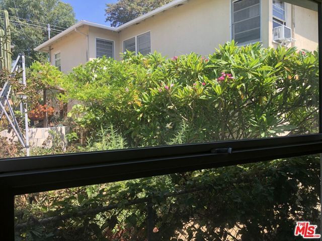 3334 Carlyle Street, Los Angeles, CA 90065