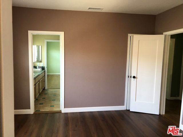 3334 Carlyle Street, Los Angeles, CA 90065
