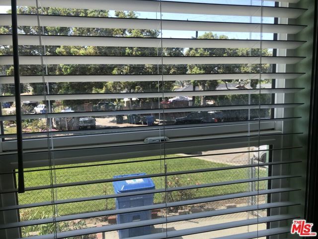 3334 Carlyle Street, Los Angeles, CA 90065