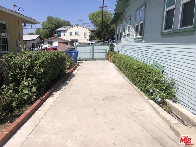 3334 Carlyle Street, Los Angeles, CA 90065