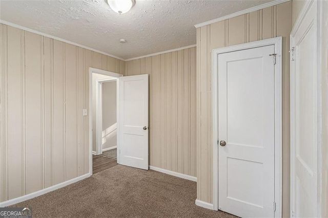 2203 KNOLL Drive, Decatur, GA 30032
