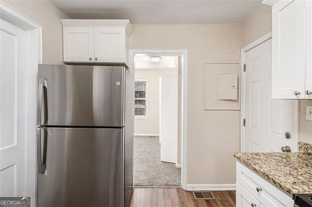 2203 KNOLL Drive, Decatur, GA 30032