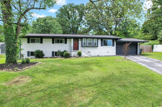 1412 Clearpoint Circle, Hixson, TN 37343