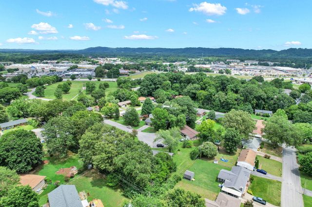 1412 Clearpoint Circle, Hixson, TN 37343