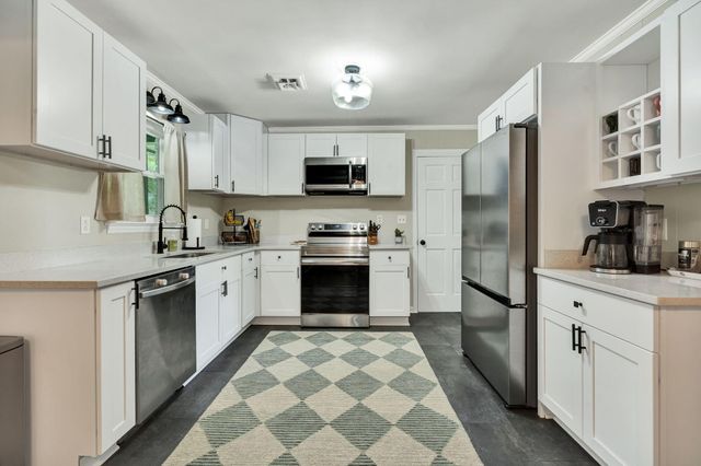 1412 Clearpoint Circle, Hixson, TN 37343
