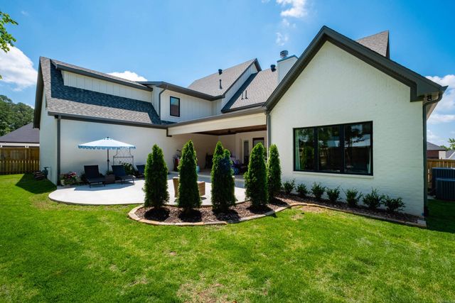 220 Haywood Drive, Little Rock, AR 72223