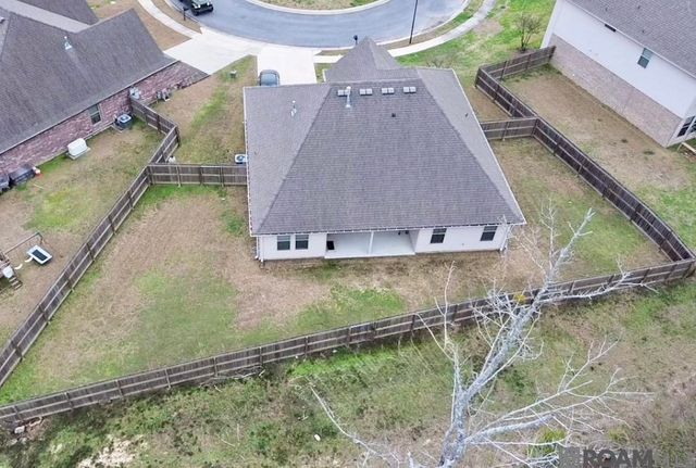 8875 Tatler St, Denham Springs, LA 70706