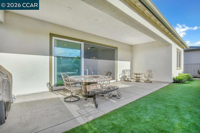 208 Chinook Dr, Brentwood, CA 94513