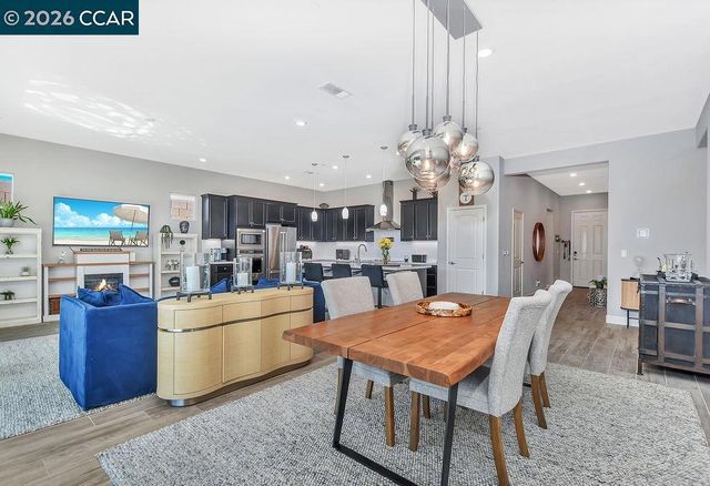 208 Chinook Dr, Brentwood, CA 94513