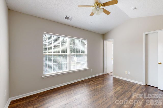 2024 Pimpernel Road, Charlotte, NC 28213
