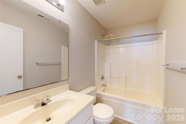 2024 Pimpernel Road, Charlotte, NC 28213