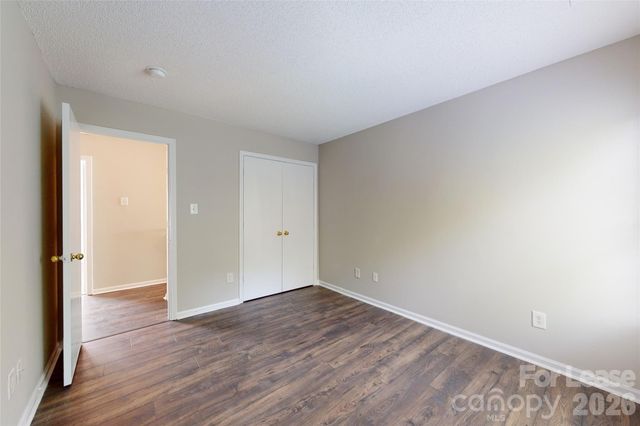 2024 Pimpernel Road, Charlotte, NC 28213