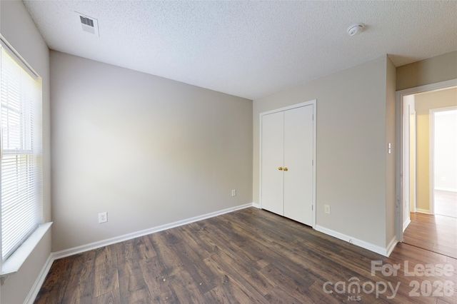 2024 Pimpernel Road, Charlotte, NC 28213