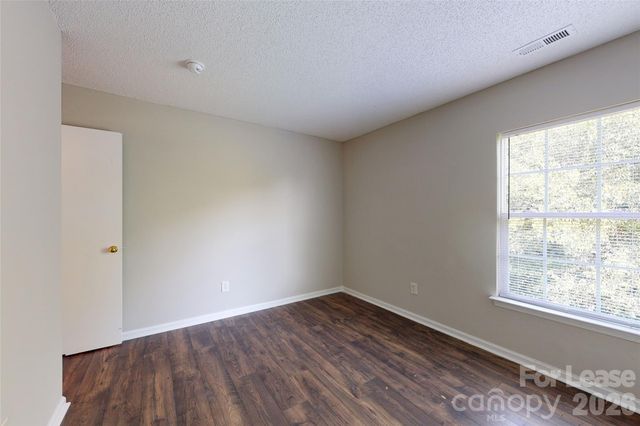 2024 Pimpernel Road, Charlotte, NC 28213
