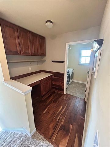 1038 ISLAND VIEW Court, Buford, GA 30518